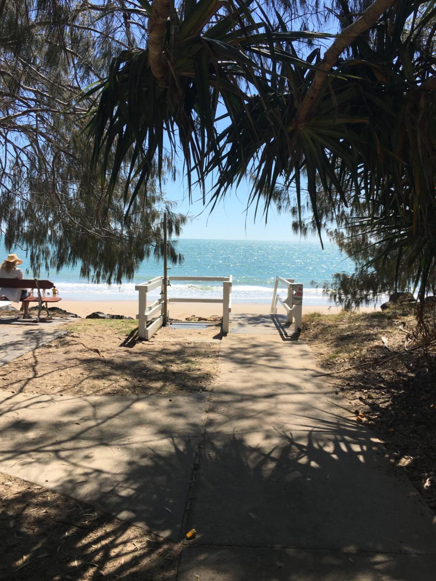 The Bay Beach Shack, ハービー・ベイ エクステリア 写真